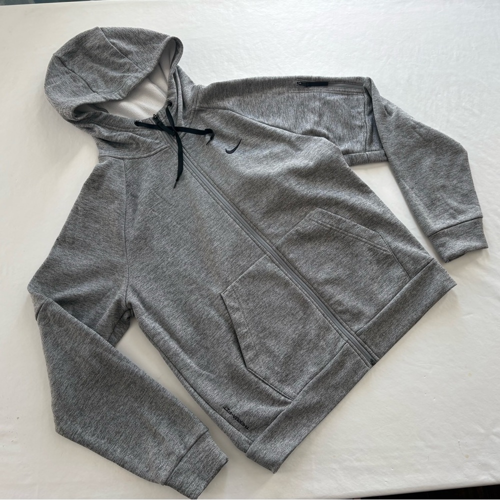 Nike Men’s Therma-FIT Black Full Zip Fitness Hoodie, Heather Gray - Medium